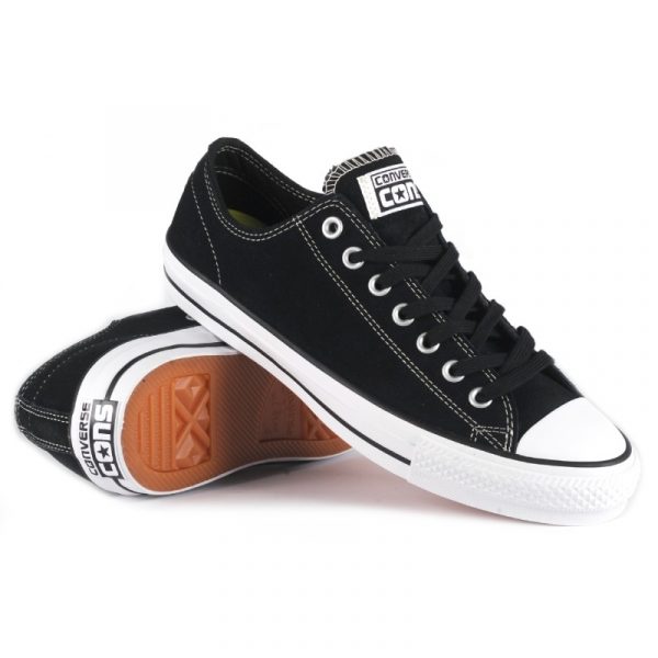 chaussures-converse-chuck-tayor-pro-ox-black-white photo des converse cons ctas low pro black