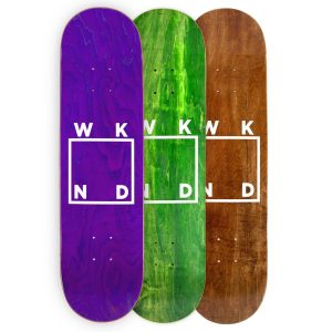 photo de la planche wknd white logo