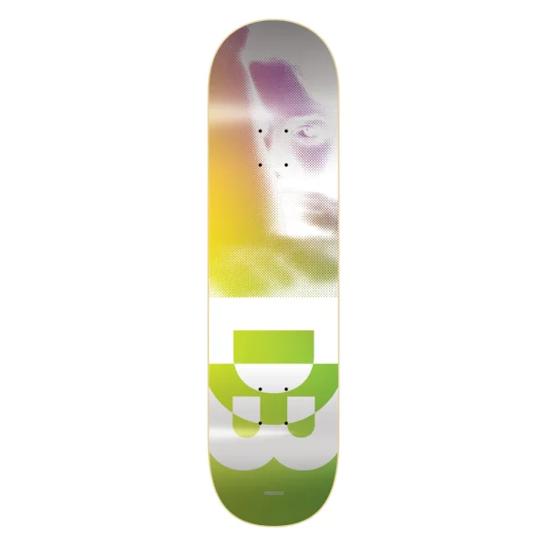 photo de la planche de skateboard cleaver memel green
