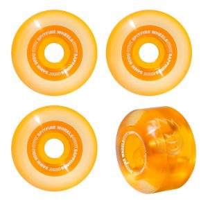 photo des roues spitfires sapphire clear orange