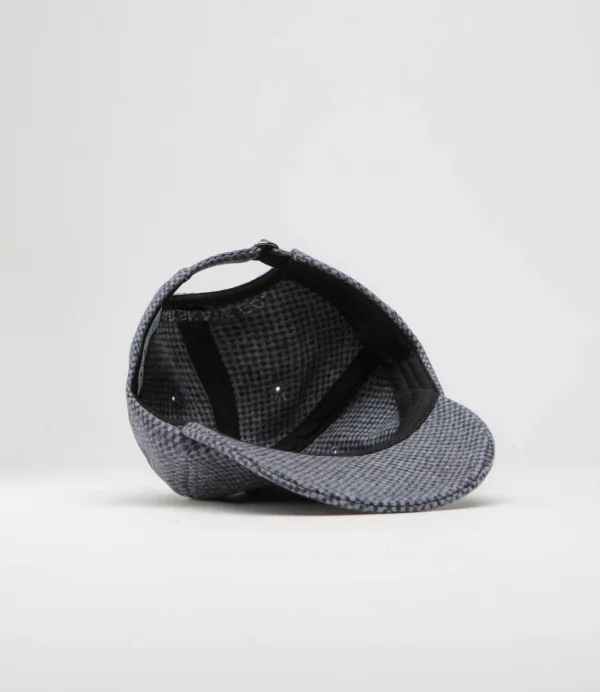 polar-wool-tom-cap-blue-check-4_1300x1500_crop_center.progressive