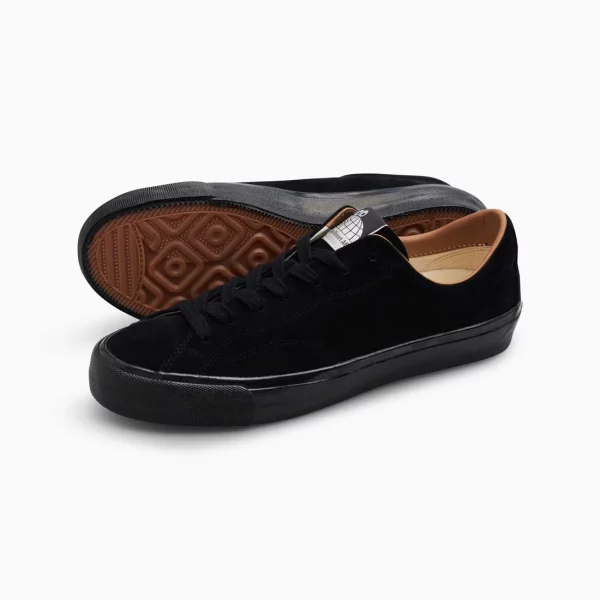 Last-Resort-AB-VM003-Lo-Suede-3xBlack-02_b7dfd82e-295e-4954-87f6-72cfcfbe6581