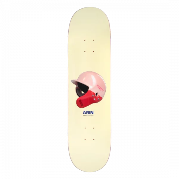 photo de la planche de skateboard sci fi fantasy arin helmet