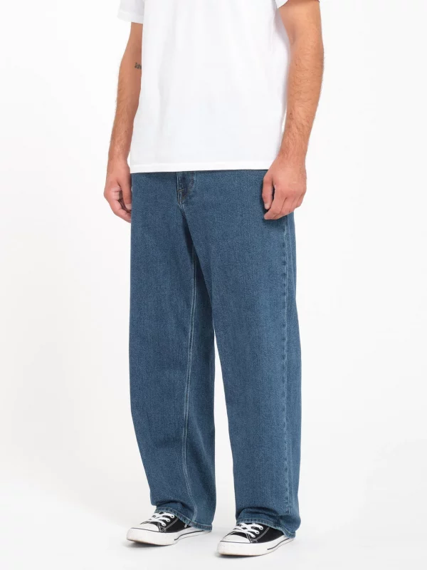 A1932205_WBU_F_1188x1584_crop_center photo du jean de skateboard volcom billow washed blue