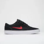 photo de la nike sb chron 2 black university red