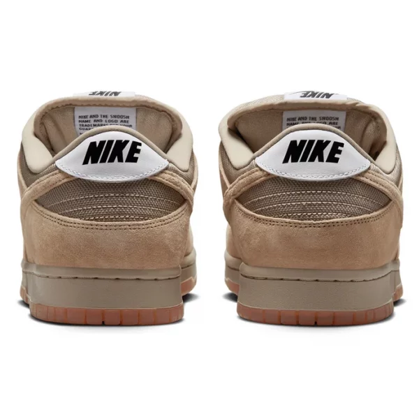 nike-sb-dunk-low-pro-b-shoe-parachute-beige-alt3-es-hj0367200