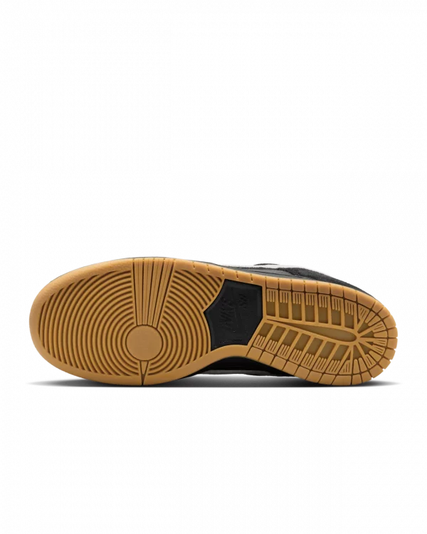 nike-sb-dunk-low-pro-black-and-white-hf3704-003- –-erscheinungsdatum (1)