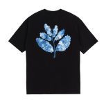 Photo du tshirt magenta blue flowers black