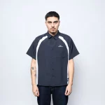 photo de la chemise nike sb bowler black