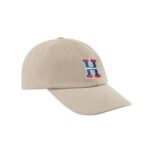 photo de la casquette helas drapeau beige
