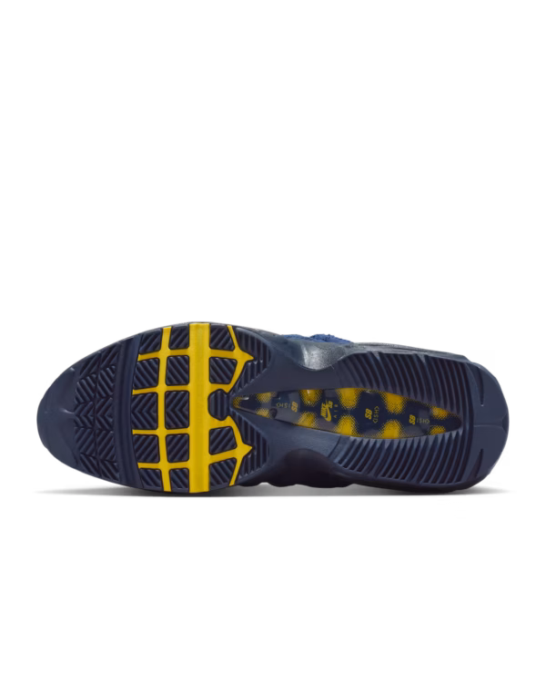 date-de-sortie-de-la-nike-sb-air-max 95 x-eric-koston-« obsidian-and-speed-yellow »-hq8492-400 (3)