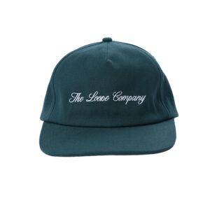 photo de la casquette the loose co script logo cap green