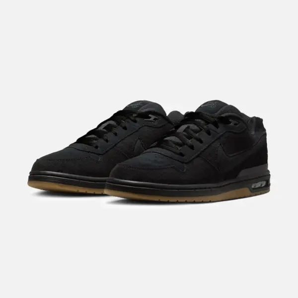 photo des chaussures de skateboard nike sb paul rodriguez black black black