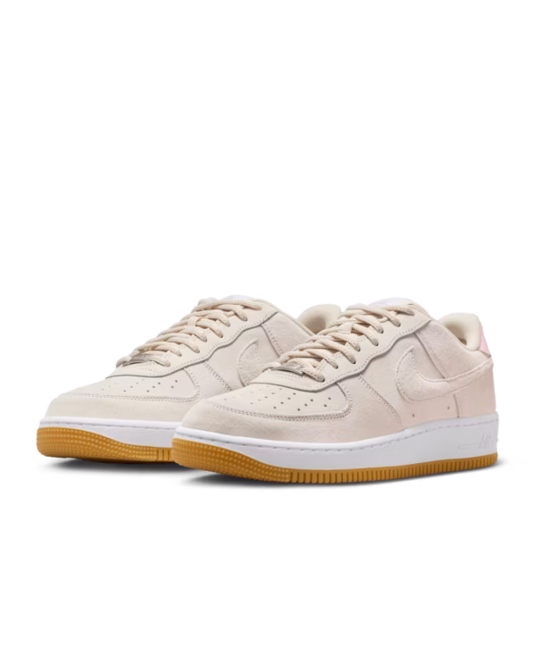 Photo des chaussures de skateboard nike sb air force 1
