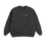 photo du sweatshirt crewneck magenta script dark charcoal
