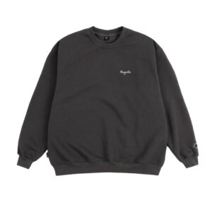 photo du sweatshirt crewneck magenta script dark charcoal