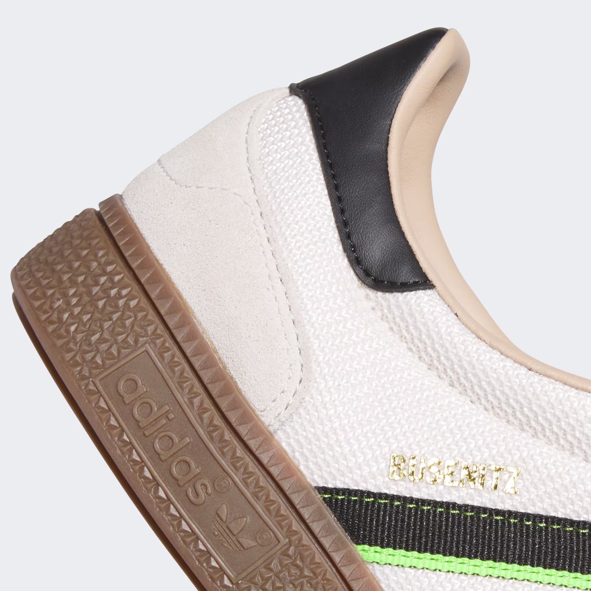 Chaussure adidas busenitz Vintage - Beige / Core Black / Gum – Image 5