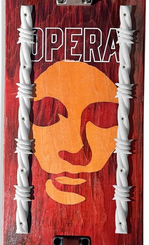 OPERA-RAILS-BARBWIRE-GREY-MONTADOS
