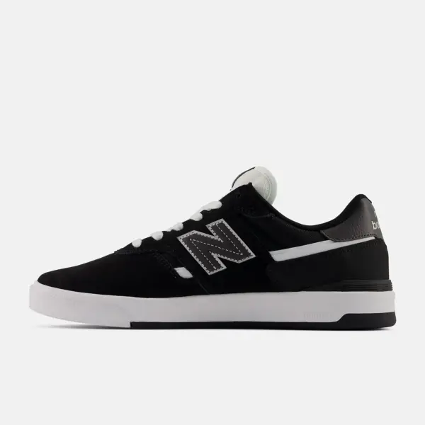un306cxw_nb_03_i