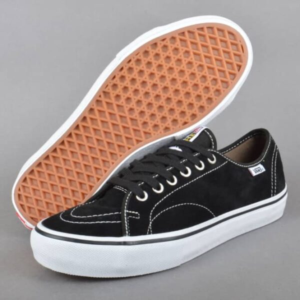 vans-av-classic-pro-skate-shoes-black-white-p32084-79518_medium