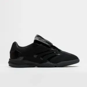 photo de la chaussure de skateboard adidas skateboarding x metalwood predator sala