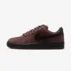nike-sb-air-force-1-low-light-chocolate-black-sample-hm8517-201-of-1