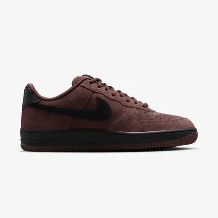 nike-sb-air-force-1-low-light-chocolate-black-sample-hm8517-201-of-3