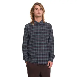 photo de la chemise de skateboard volcom caden plaid raisin