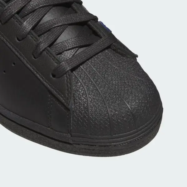 Chaussure_SUPERSTAR_ADV_X_GONZ_Noir_LA6416_42_detail