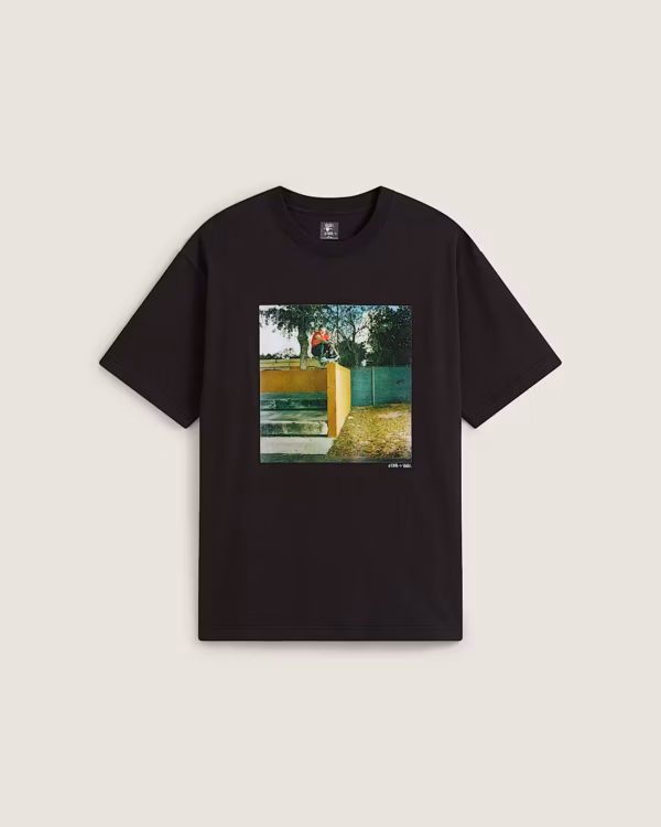 photo du tshirt de skateboard vans x atiba lo black