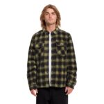 photo de la chemise de skateboard volcom bowered fleece mustard