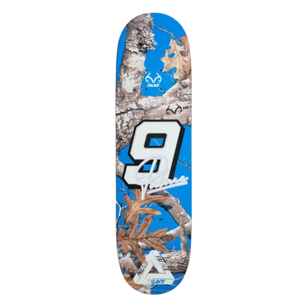 photo de la planche de skateboard palace real tree 8.5