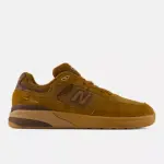 photo de la chaussure de skateboard new balance numeric 933 LRO